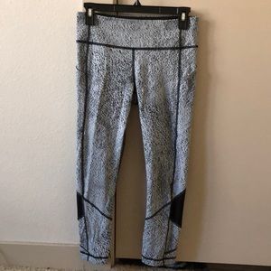 Lululemon Pace Rival Crop jacquard white black